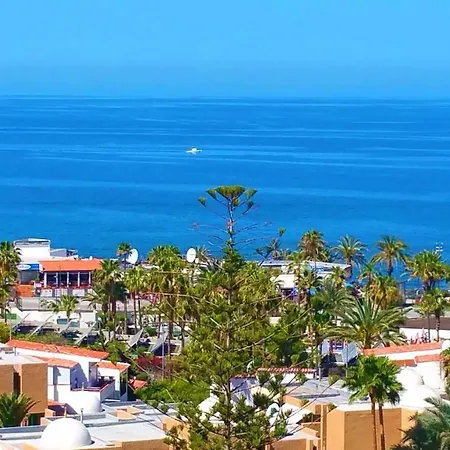 Americas Panoramic Sea Views *