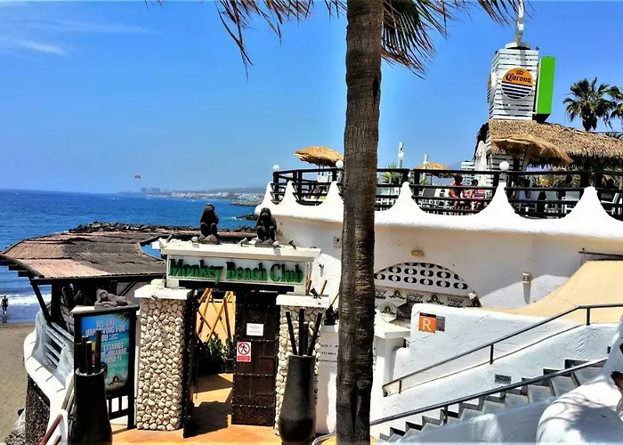 Americas Panoramic Ocean Views شقة